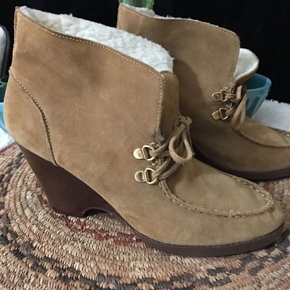Michael Kors Leather Suede Moccasin wedge Booties - Picture 2 of 16
